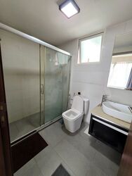 1 Canberra (D27), Condominium #547823741